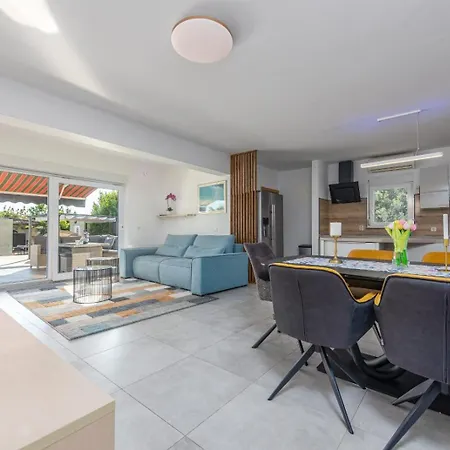 Kuca Za Odmor Dora Benkovac