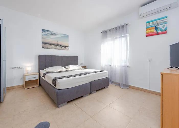 Kuca Za Odmor Dora Villa