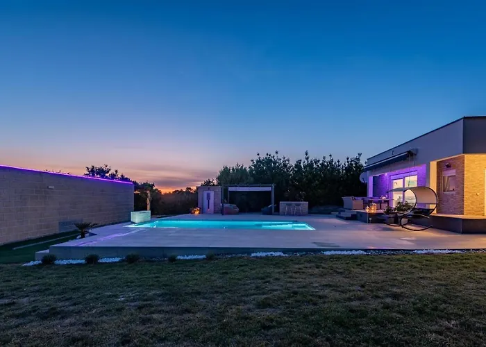 Villa Kuca Za Odmor Dora