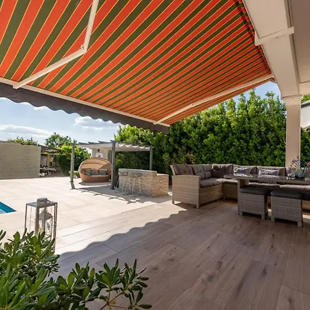 Kuca Za Odmor Dora *