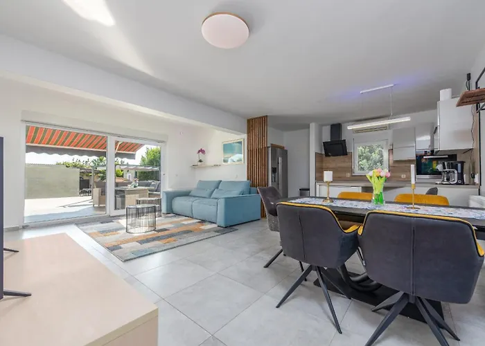 Kuca Za Odmor Dora Benkovac