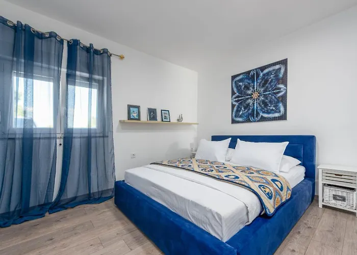 Βίλα Kuca Za Odmor Dora *